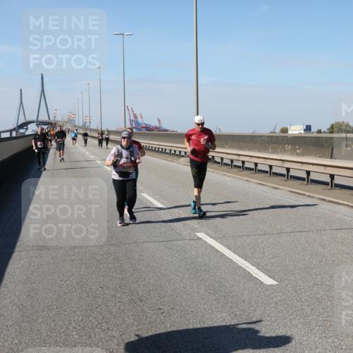 03.10.2025 - Köhlbrandbrückenlauf Yannick Fuchs http://msf.ph/oto/9192036 03.10.2025 12:13:13 Position 3  meine-sportfotos.de