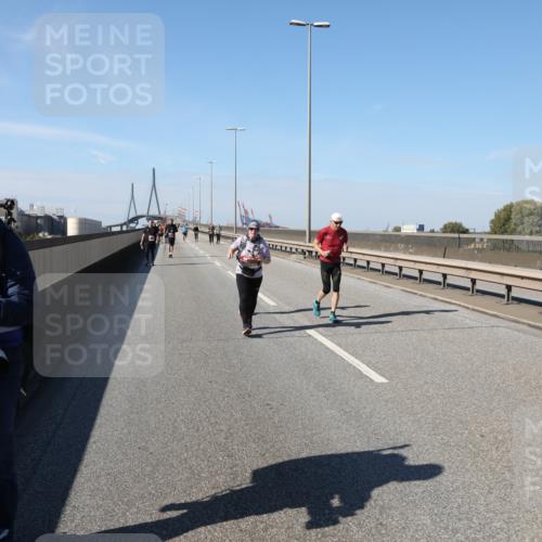 03.10.2025 - Köhlbrandbrückenlauf Yannick Fuchs http://msf.ph/oto/9192041 03.10.2025 12:13:13 Position 3  meine-sportfotos.de