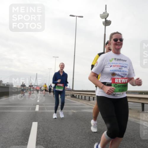 03.10.2025 - Köhlbrandbrückenlauf Matties Gatica Varas http://msf.ph/oto/9192071 03.10.2025 16:09:02 Position 3 21, 2020, 9194, 885 meine-sportfotos.de