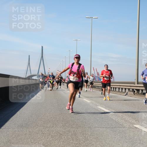 03.10.2025 - Köhlbrandbrückenlauf Yannick Fuchs http://msf.ph/oto/9192072 03.10.2025 11:53:04 Position 3  meine-sportfotos.de