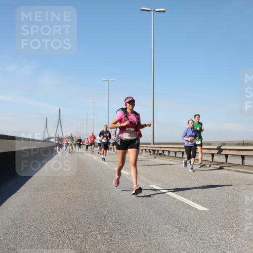 03.10.2025 - Köhlbrandbrückenlauf Yannick Fuchs http://msf.ph/oto/9192093 03.10.2025 11:53:05 Position 3  meine-sportfotos.de