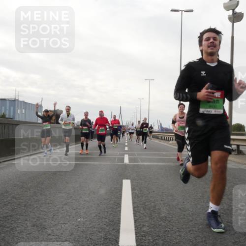 03.10.2025 - Köhlbrandbrückenlauf Matties Gatica Varas http://msf.ph/oto/9192138 03.10.2025 16:09:18 Position 3 312, 9430 meine-sportfotos.de