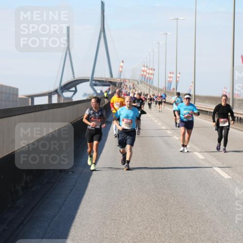 03.10.2025 - Köhlbrandbrückenlauf Yannick Fuchs http://msf.ph/oto/9192153 03.10.2025 12:13:29 Position 3  meine-sportfotos.de