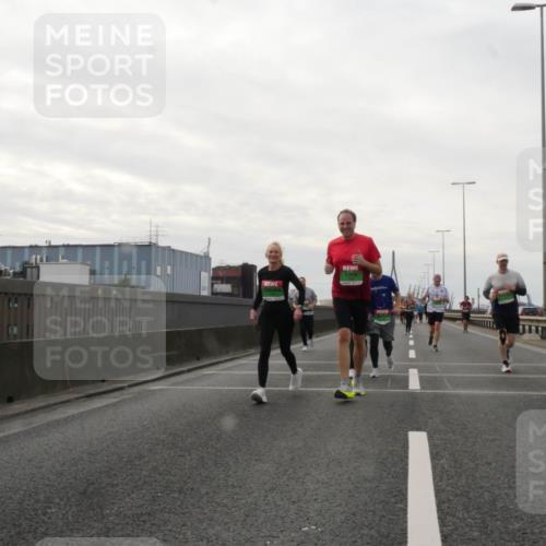 03.10.2025 - Köhlbrandbrückenlauf Matties Gatica Varas http://msf.ph/oto/9192158 03.10.2025 16:09:22 Position 3  meine-sportfotos.de