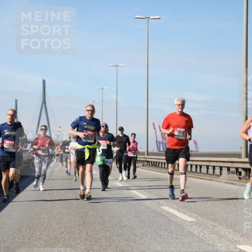 03.10.2025 - Köhlbrandbrückenlauf Yannick Fuchs http://msf.ph/oto/9192178 03.10.2025 11:53:11 Position 3 5907 meine-sportfotos.de