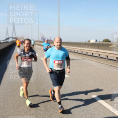 03.10.2025 - Köhlbrandbrückenlauf Yannick Fuchs http://msf.ph/oto/9192216 03.10.2025 12:13:36 Position 3  meine-sportfotos.de