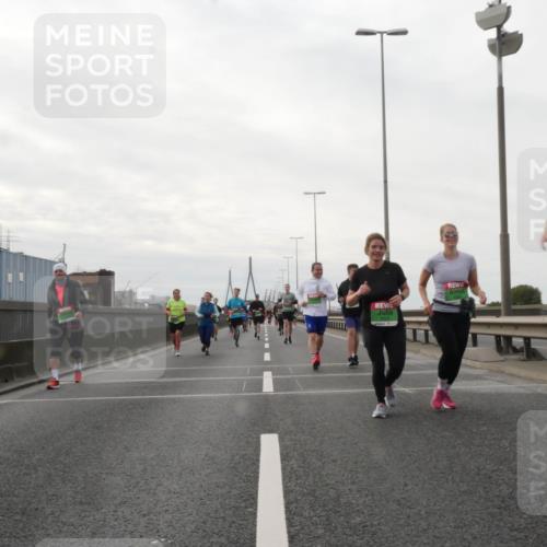 03.10.2025 - Köhlbrandbrückenlauf Matties Gatica Varas http://msf.ph/oto/9192258 03.10.2025 16:09:46 Position 3  meine-sportfotos.de