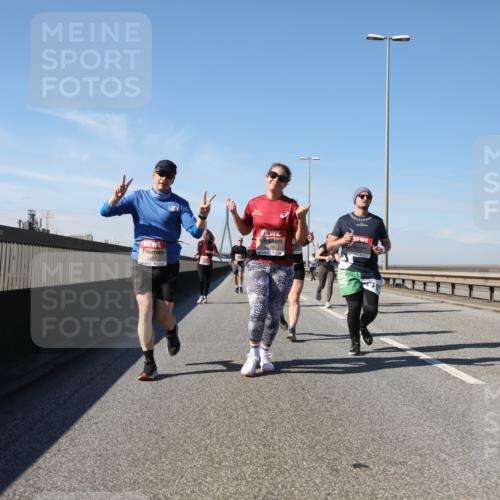 03.10.2025 - Köhlbrandbrückenlauf Yannick Fuchs http://msf.ph/oto/9192259 03.10.2025 11:53:16 Position 3 6517, 4538 meine-sportfotos.de