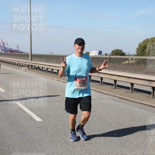 03.10.2025 - Köhlbrandbrückenlauf Yannick Fuchs http://msf.ph/oto/9192289 03.10.2025 12:13:49 Position 3 5219 meine-sportfotos.de
