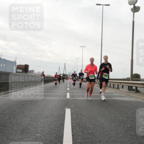 03.10.2025 - Köhlbrandbrückenlauf Matties Gatica Varas http://msf.ph/oto/9192333 03.10.2025 16:10:03 Position 3  meine-sportfotos.de