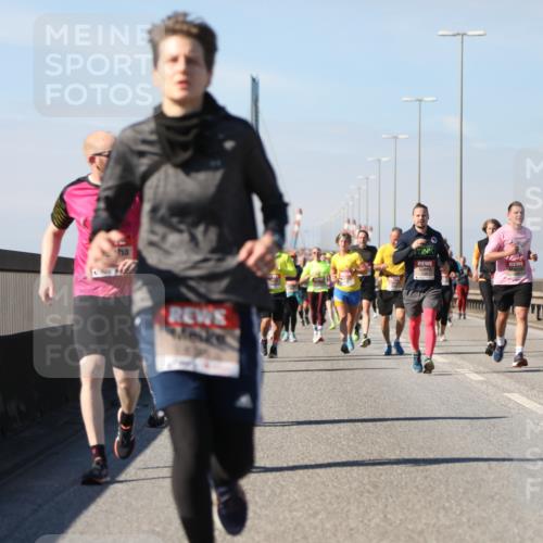 03.10.2025 - Köhlbrandbrückenlauf Yannick Fuchs http://msf.ph/oto/9192392 03.10.2025 11:53:42 Position 3  meine-sportfotos.de