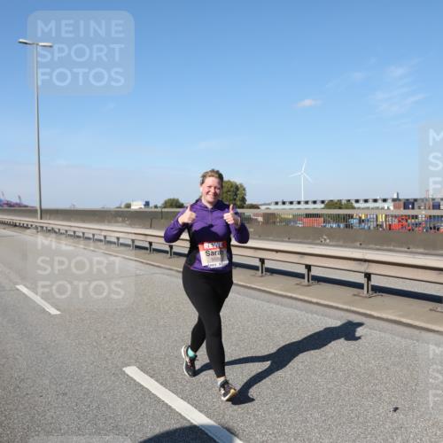 03.10.2025 - Köhlbrandbrückenlauf Yannick Fuchs http://msf.ph/oto/9192397 03.10.2025 12:13:56 Position 3 5509 meine-sportfotos.de
