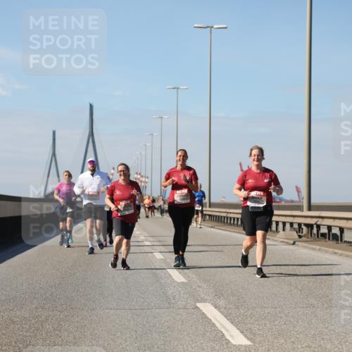 03.10.2025 - Köhlbrandbrückenlauf Yannick Fuchs http://msf.ph/oto/9192431 03.10.2025 12:14:01 Position 3  meine-sportfotos.de