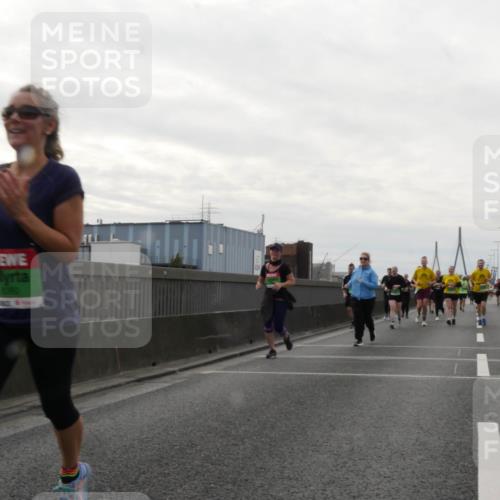 03.10.2025 - Köhlbrandbrückenlauf Matties Gatica Varas http://msf.ph/oto/9192461 03.10.2025 16:10:37 Position 3  meine-sportfotos.de
