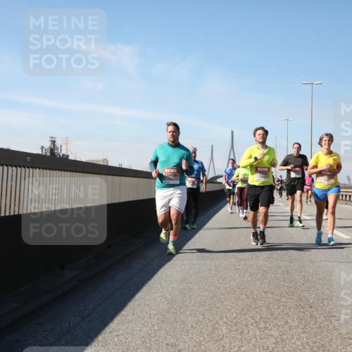 03.10.2025 - Köhlbrandbrückenlauf Yannick Fuchs http://msf.ph/oto/9192463 03.10.2025 11:53:50 Position 3  meine-sportfotos.de