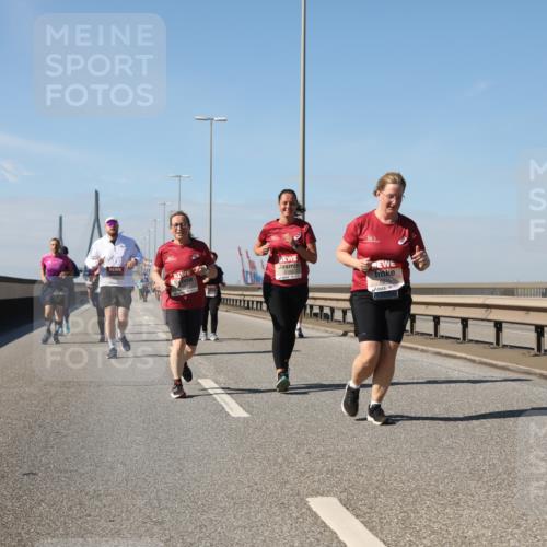 03.10.2025 - Köhlbrandbrückenlauf Yannick Fuchs http://msf.ph/oto/9192473 03.10.2025 12:14:04 Position 3 6515 meine-sportfotos.de