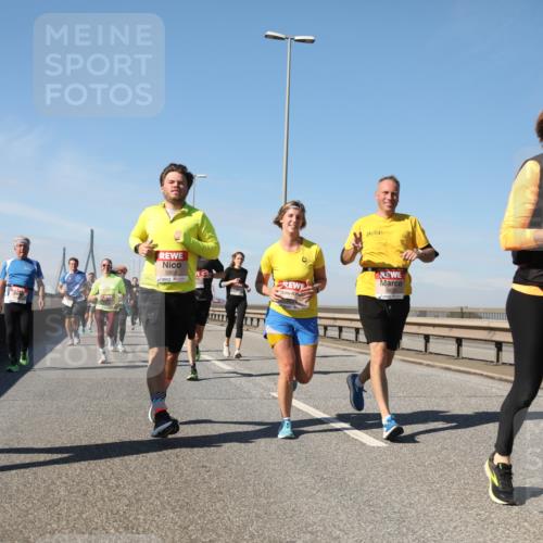 03.10.2025 - Köhlbrandbrückenlauf Yannick Fuchs http://msf.ph/oto/9192480 03.10.2025 11:53:51 Position 3 5902, 5908, 5062 meine-sportfotos.de