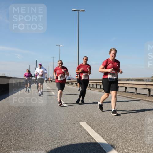 03.10.2025 - Köhlbrandbrückenlauf Yannick Fuchs http://msf.ph/oto/9192484 03.10.2025 12:14:05 Position 3  meine-sportfotos.de