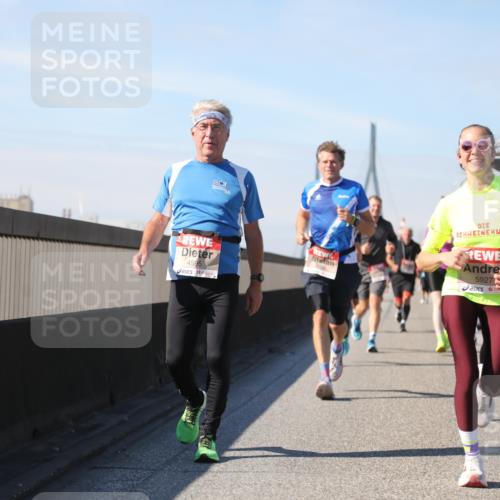 03.10.2025 - Köhlbrandbrückenlauf Yannick Fuchs http://msf.ph/oto/9192496 03.10.2025 11:53:52 Position 3 4595, 5927 meine-sportfotos.de