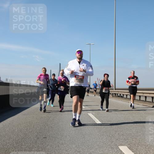 03.10.2025 - Köhlbrandbrückenlauf Yannick Fuchs http://msf.ph/oto/9192502 03.10.2025 12:14:07 Position 3 5193 meine-sportfotos.de