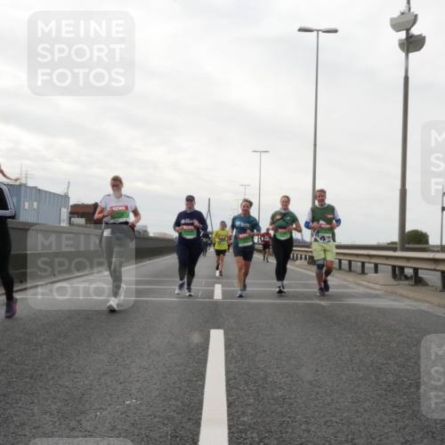 03.10.2025 - Köhlbrandbrückenlauf Matties Gatica Varas http://msf.ph/oto/9192508 03.10.2025 16:10:47 Position 3  meine-sportfotos.de