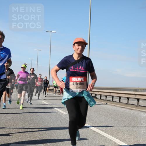 03.10.2025 - Köhlbrandbrückenlauf Yannick Fuchs http://msf.ph/oto/9192516 03.10.2025 11:53:54 Position 3 4191, 5097 meine-sportfotos.de
