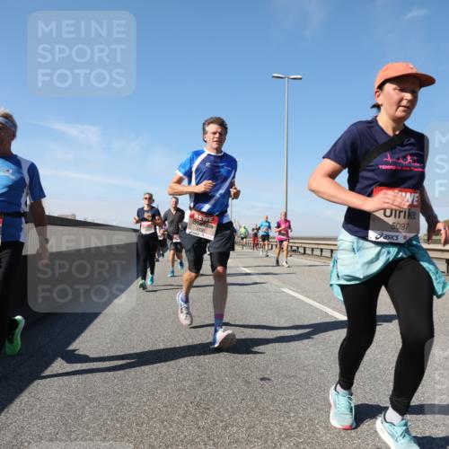 03.10.2025 - Köhlbrandbrückenlauf Yannick Fuchs http://msf.ph/oto/9192527 03.10.2025 11:53:55 Position 3 459, 4191, 5097 meine-sportfotos.de