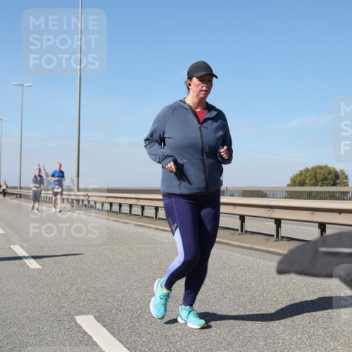 03.10.2025 - Köhlbrandbrückenlauf Yannick Fuchs http://msf.ph/oto/9192561 03.10.2025 12:14:12 Position 3  meine-sportfotos.de