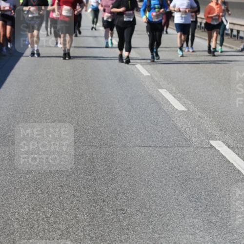 03.10.2025 - Köhlbrandbrückenlauf Yannick Fuchs http://msf.ph/oto/9192596 03.10.2025 12:14:23 Position 3  meine-sportfotos.de