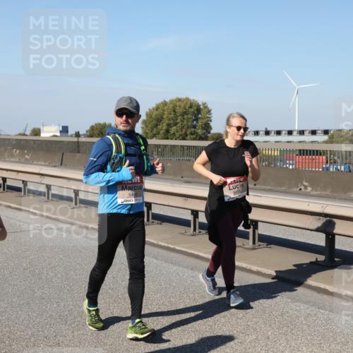 03.10.2025 - Köhlbrandbrückenlauf Yannick Fuchs http://msf.ph/oto/9192781 03.10.2025 12:14:41 Position 3 5416, 5415 meine-sportfotos.de
