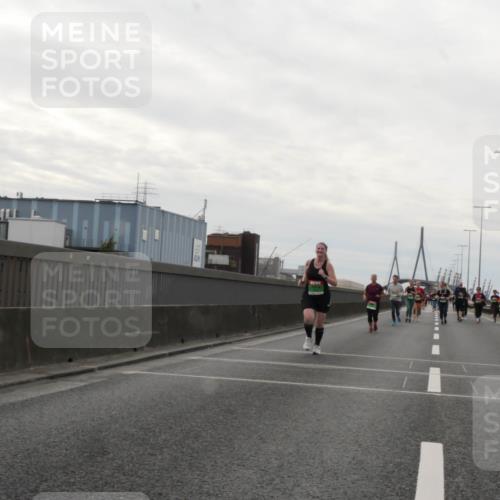 03.10.2025 - Köhlbrandbrückenlauf Matties Gatica Varas http://msf.ph/oto/9192786 03.10.2025 16:11:53 Position 3  meine-sportfotos.de