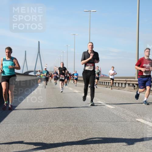 03.10.2025 - Köhlbrandbrückenlauf Yannick Fuchs http://msf.ph/oto/9192790 03.10.2025 11:54:16 Position 3 4973 meine-sportfotos.de