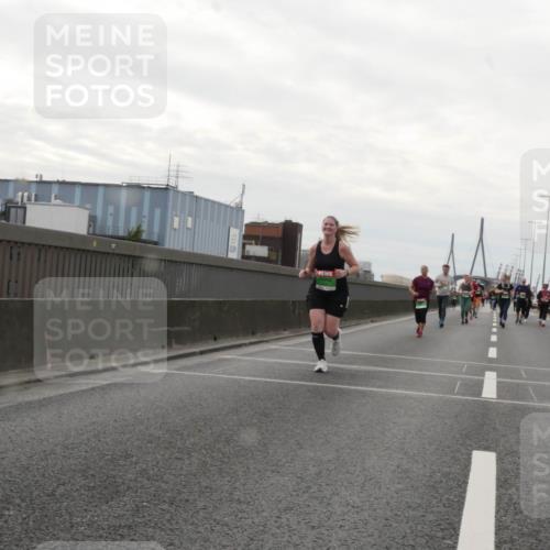 03.10.2025 - Köhlbrandbrückenlauf Matties Gatica Varas http://msf.ph/oto/9192791 03.10.2025 16:11:54 Position 3  meine-sportfotos.de