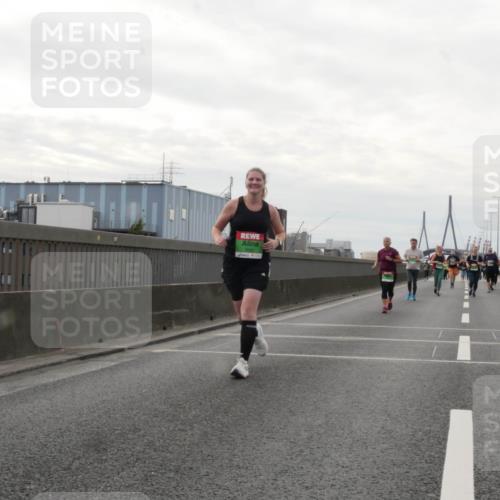03.10.2025 - Köhlbrandbrückenlauf Matties Gatica Varas http://msf.ph/oto/9192795 03.10.2025 16:11:55 Position 3  meine-sportfotos.de
