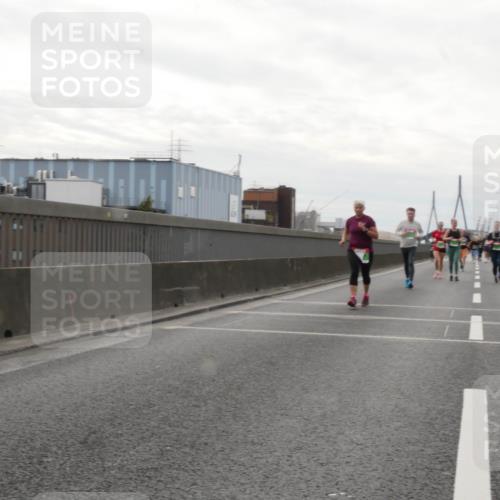 03.10.2025 - Köhlbrandbrückenlauf Matties Gatica Varas http://msf.ph/oto/9192804 03.10.2025 16:11:57 Position 3  meine-sportfotos.de