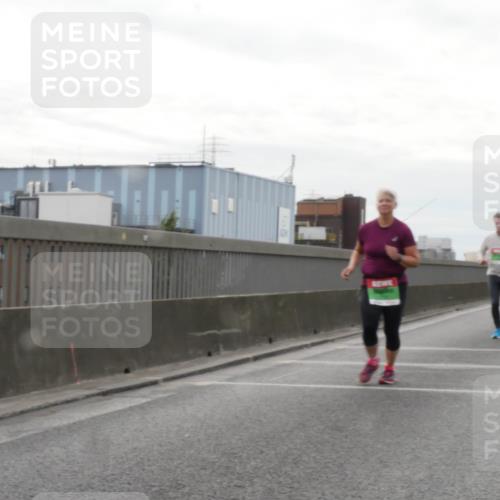 03.10.2025 - Köhlbrandbrückenlauf Matties Gatica Varas http://msf.ph/oto/9192808 03.10.2025 16:11:58 Position 3  meine-sportfotos.de