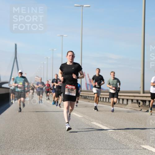 03.10.2025 - Köhlbrandbrückenlauf Yannick Fuchs http://msf.ph/oto/9192823 03.10.2025 11:54:20 Position 3  meine-sportfotos.de