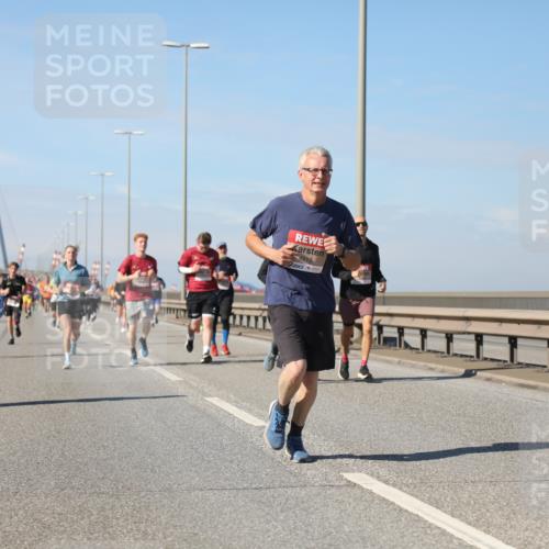 03.10.2025 - Köhlbrandbrückenlauf Yannick Fuchs http://msf.ph/oto/9192871 03.10.2025 11:54:29 Position 3 4513 meine-sportfotos.de