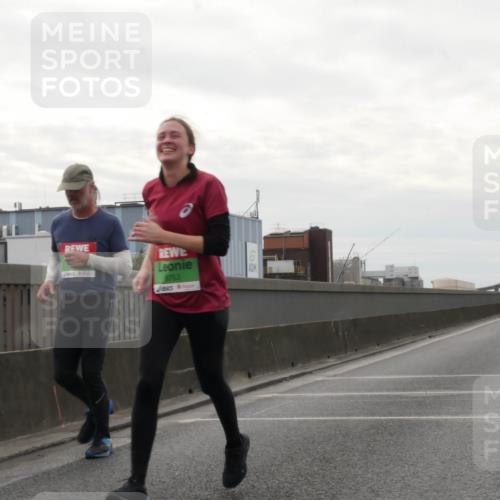03.10.2025 - Köhlbrandbrückenlauf Matties Gatica Varas http://msf.ph/oto/9193012 03.10.2025 16:12:50 Position 3 8753 meine-sportfotos.de