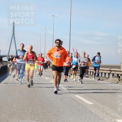 03.10.2025 - Köhlbrandbrückenlauf Yannick Fuchs http://msf.ph/oto/9193086 03.10.2025 11:54:45 Position 3  meine-sportfotos.de