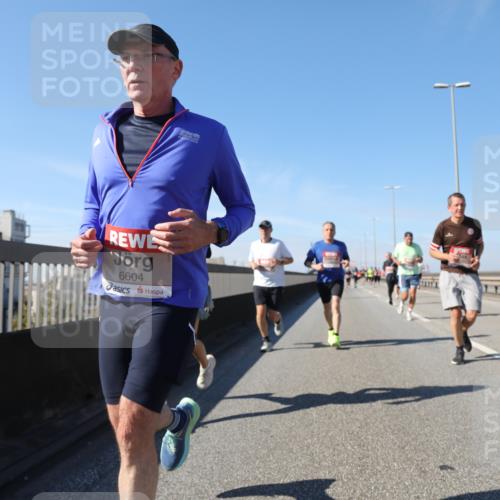 03.10.2025 - Köhlbrandbrückenlauf Yannick Fuchs http://msf.ph/oto/9193246 03.10.2025 11:54:56 Position 3 6604 meine-sportfotos.de
