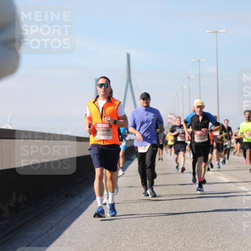 03.10.2025 - Köhlbrandbrückenlauf Yannick Fuchs http://msf.ph/oto/9193325 03.10.2025 11:55:02 Position 3 4313 meine-sportfotos.de