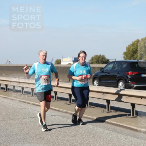 03.10.2025 - Köhlbrandbrückenlauf Yannick Fuchs http://msf.ph/oto/9193334 03.10.2025 12:16:51 Position 3 6542, 817, 6546 meine-sportfotos.de