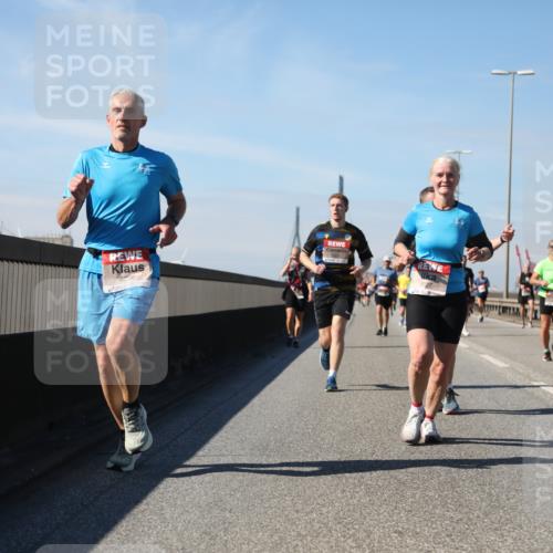 03.10.2025 - Köhlbrandbrückenlauf Yannick Fuchs http://msf.ph/oto/9193397 03.10.2025 11:55:10 Position 3 628 meine-sportfotos.de
