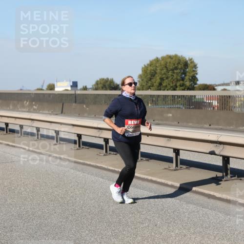 03.10.2025 - Köhlbrandbrückenlauf Yannick Fuchs http://msf.ph/oto/9193405 03.10.2025 12:17:00 Position 3  meine-sportfotos.de