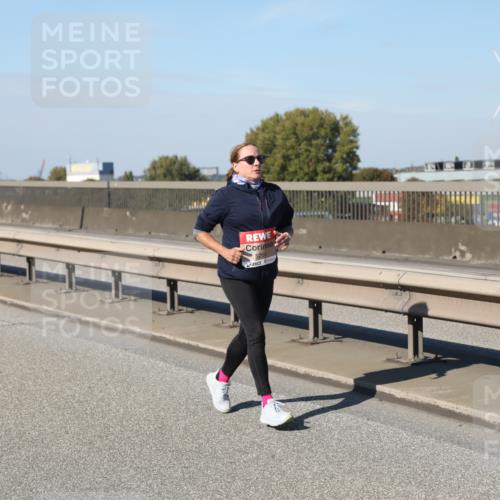 03.10.2025 - Köhlbrandbrückenlauf Yannick Fuchs http://msf.ph/oto/9193409 03.10.2025 12:17:01 Position 3 5254 meine-sportfotos.de