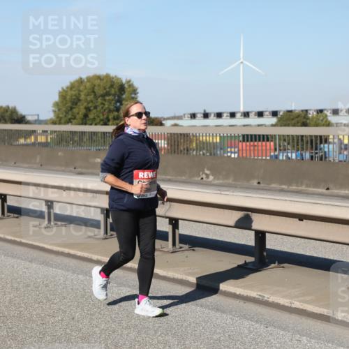 03.10.2025 - Köhlbrandbrückenlauf Yannick Fuchs http://msf.ph/oto/9193416 03.10.2025 12:17:01 Position 3  meine-sportfotos.de
