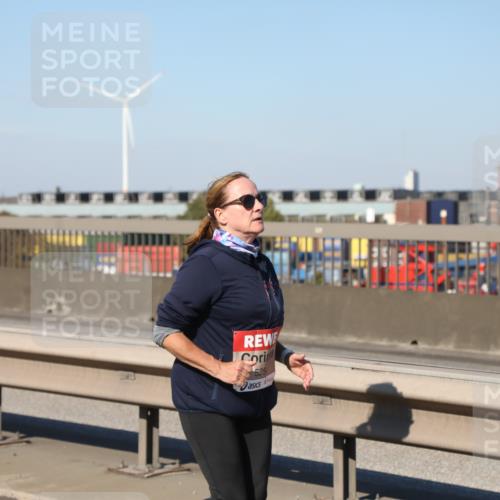 03.10.2025 - Köhlbrandbrückenlauf Yannick Fuchs http://msf.ph/oto/9193424 03.10.2025 12:17:02 Position 3 525 meine-sportfotos.de