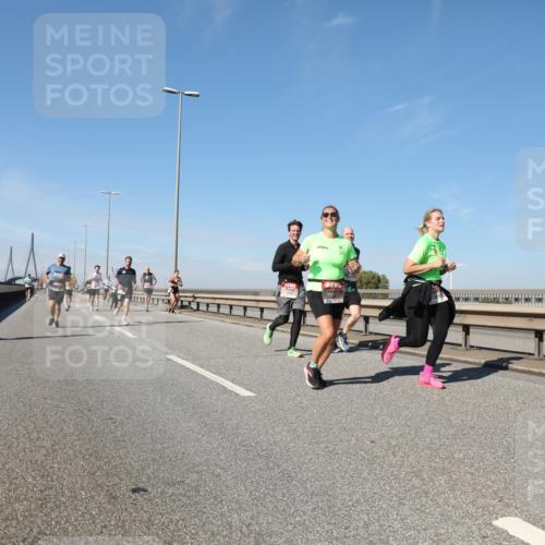 03.10.2025 - Köhlbrandbrückenlauf Yannick Fuchs http://msf.ph/oto/9193469 03.10.2025 11:55:14 Position 3  meine-sportfotos.de