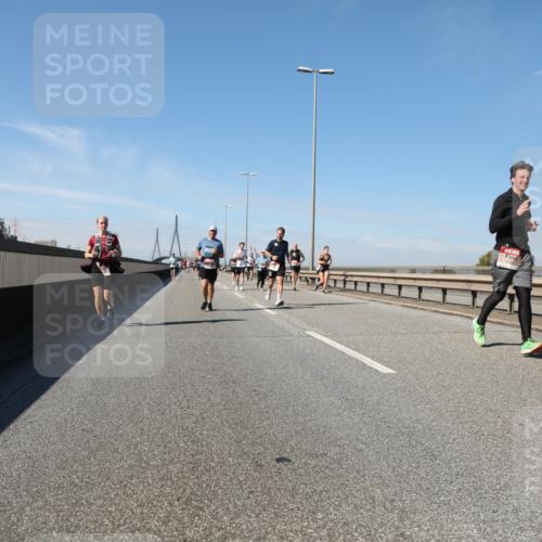 03.10.2025 - Köhlbrandbrückenlauf Yannick Fuchs http://msf.ph/oto/9193485 03.10.2025 11:55:15 Position 3 6252 meine-sportfotos.de
